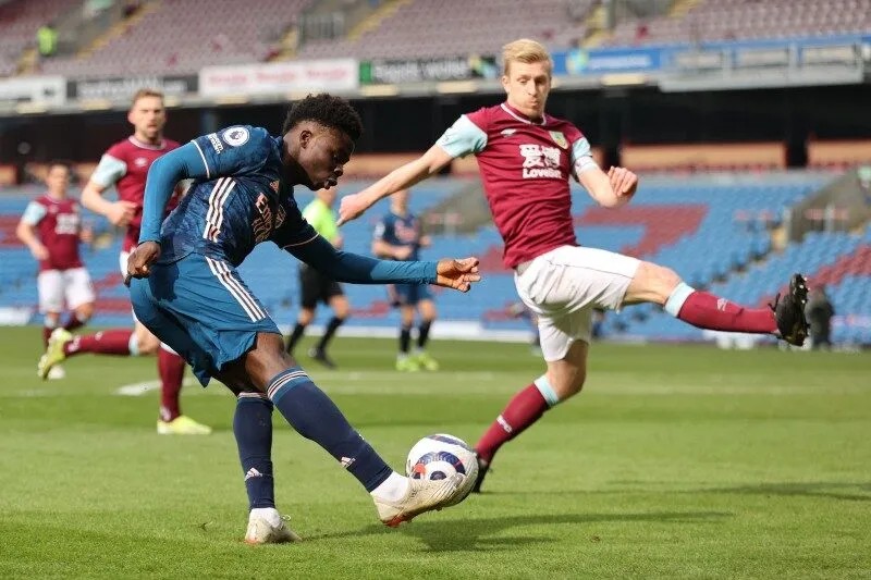 Soi kèo Burnley vs Arsenal vòng 10 giải Ngoại hạng Anh 2 soi-keo-burnley-vs-arsenal-21h-01-11-2
