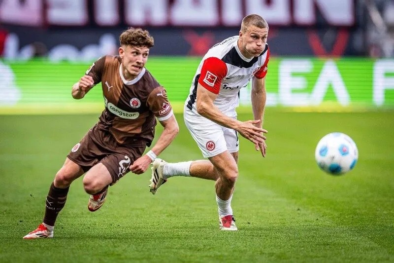 soi-keo-eintracht-frankfurt-vs-st-pauli-20h30-25-10-3
