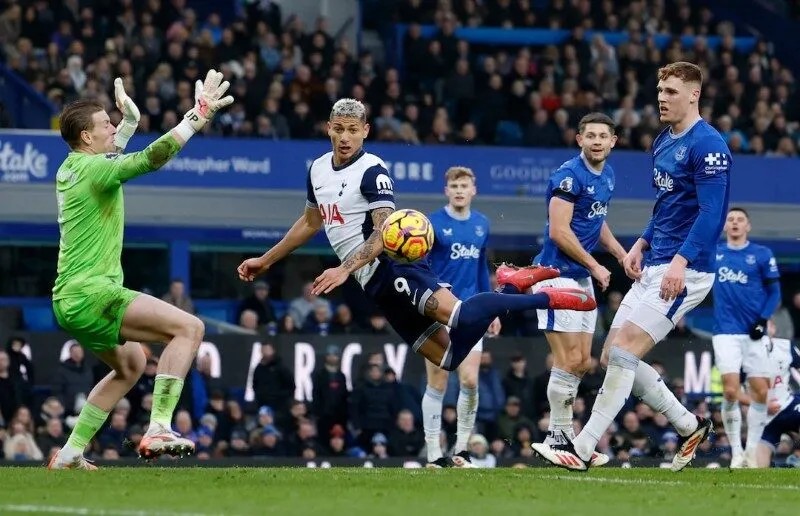 soi-keo-everton-vs-tottenham-23h30-26-10-3